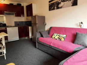 Residence Aiguille Rouge - Agréable studio pour 4 personnes à Arc 2000 ski aux pieds, en centre de la station, près des commerces, du bowling et de la pati MAE-2101